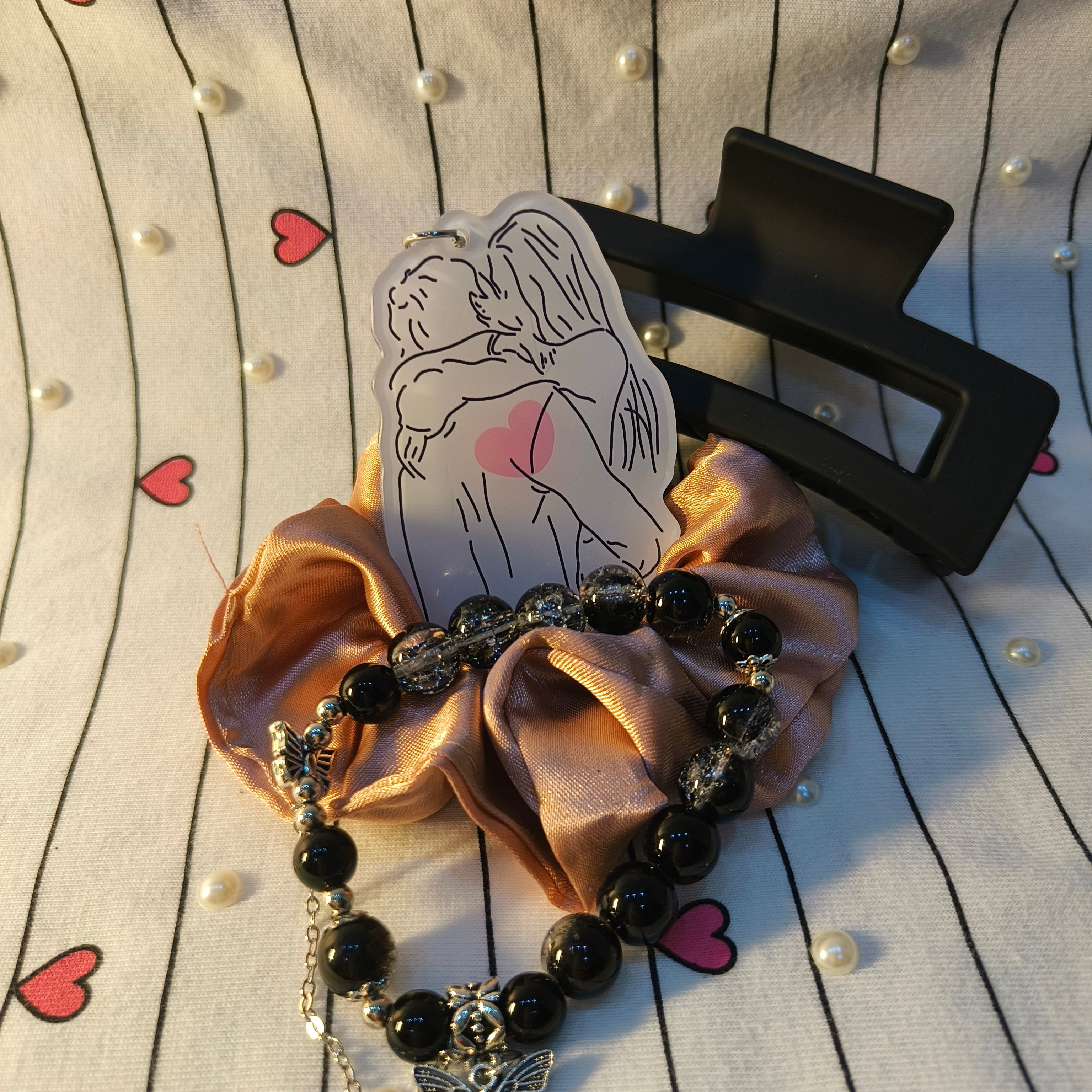 International bundle- 5 keychains