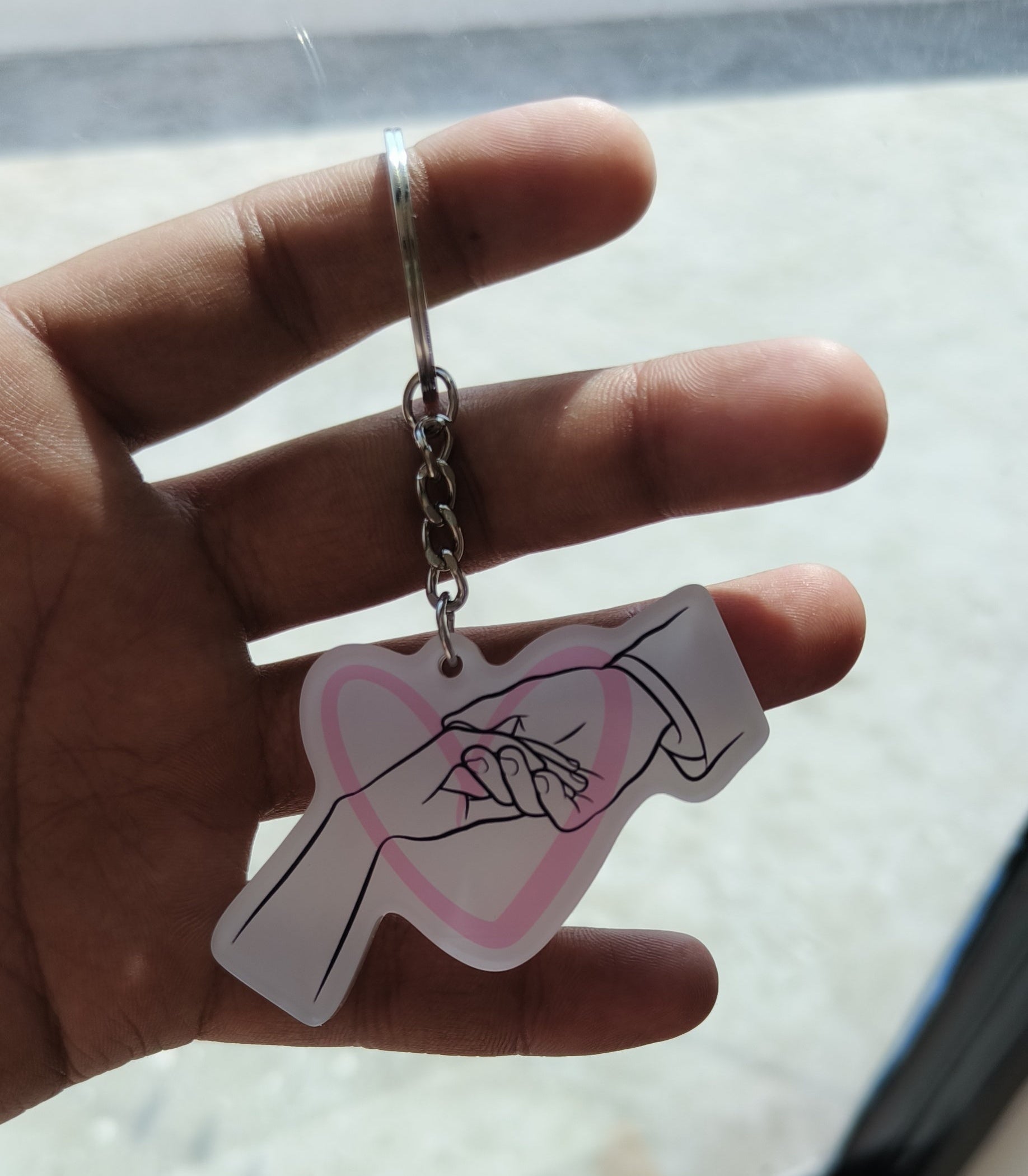 International bundle- 5 keychains